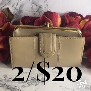 Tan Leather Vintage Kiss Lock Checkbook  Wallet